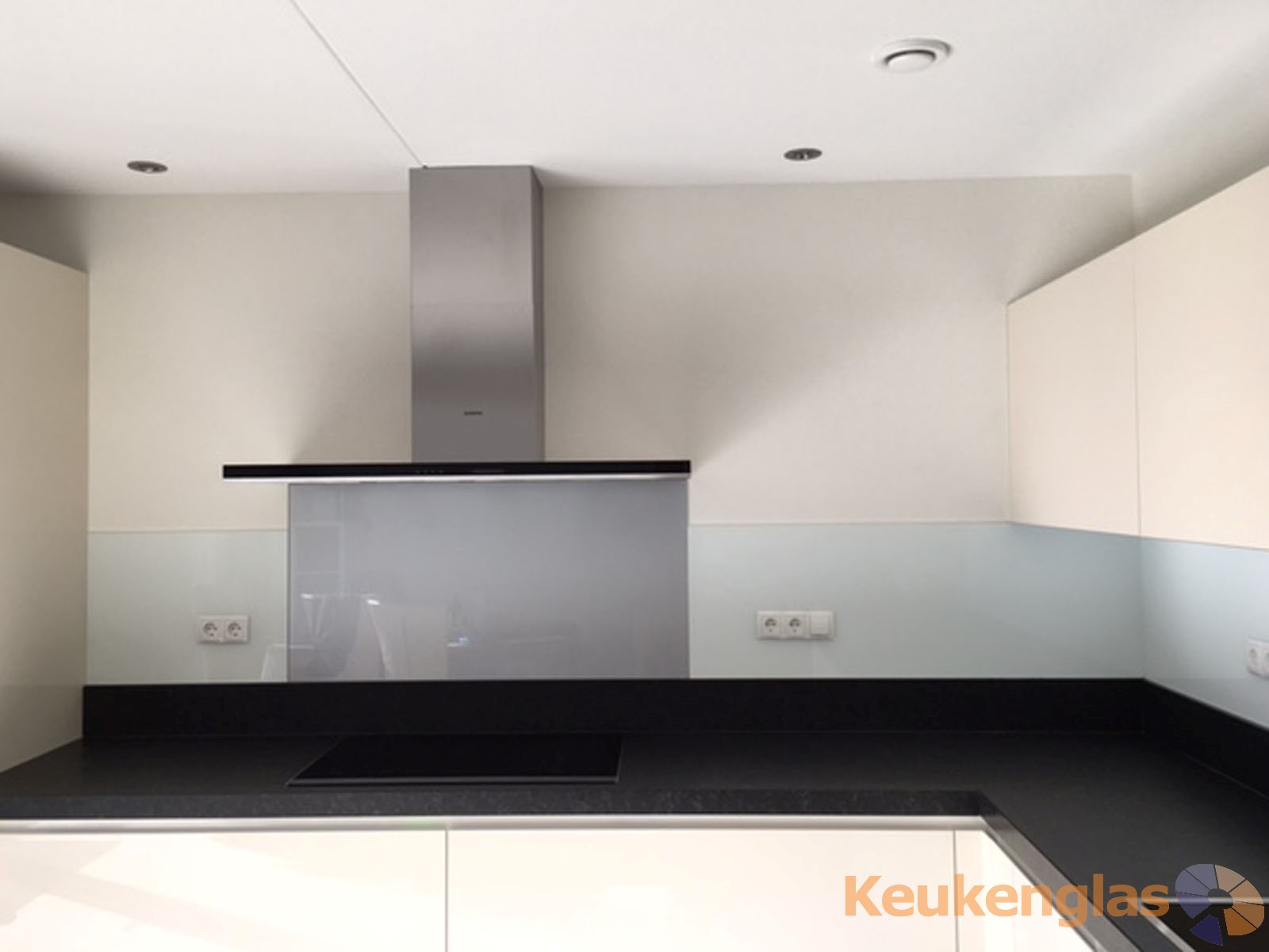 Rode glazen keuken achterwand keukenglas Keuken rood groen