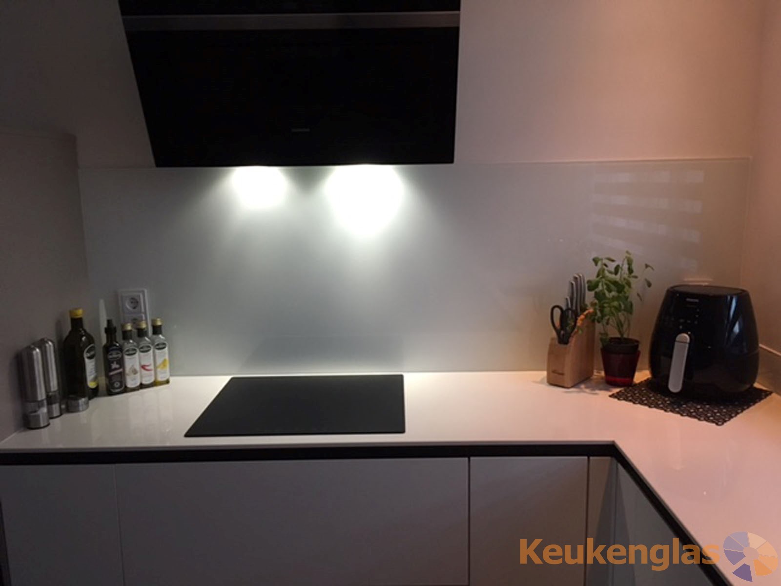 Achterwand glas wit Oerle 2