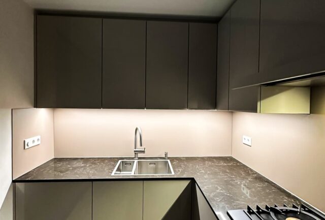 Aulminium keuken achterwand in eindhoven